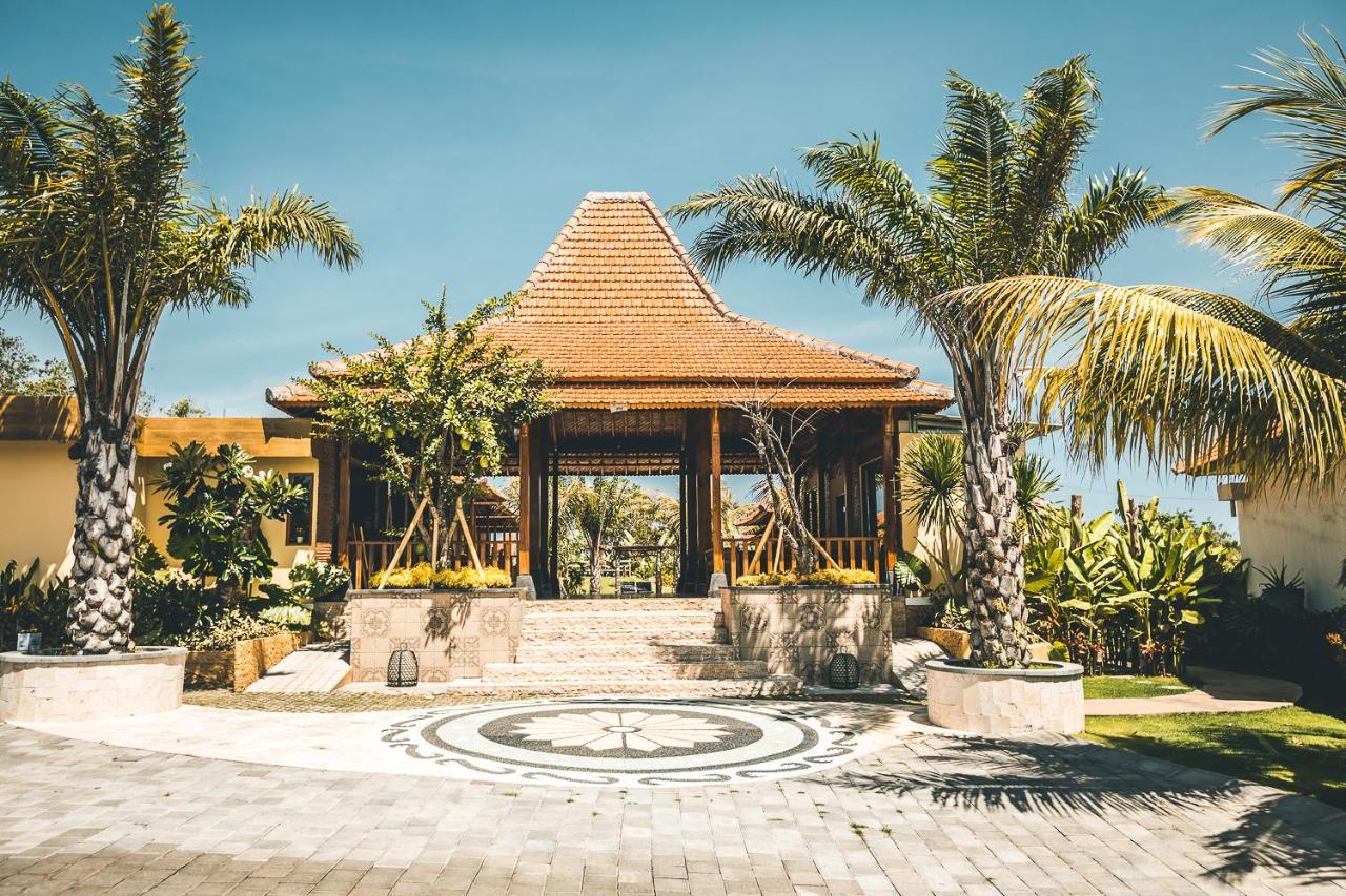 Appartamento Ocho Bali Surf Camp Uluwatu Esterno foto